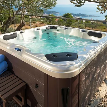 빌라 View A Luxury In Makarska, Heated Private Pool, Jacuzzi, Gym
