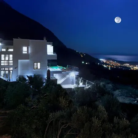 View A Luxury In Makarska, Heated Private Pool, Jacuzzi, Gym 빌라