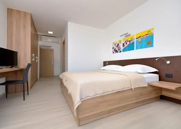 View A Luxury In Makarska, Heated Private Pool, Jacuzzi, Gym Villa